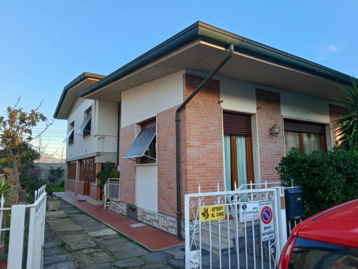 Vacanze A Viareggio Exterior photo
